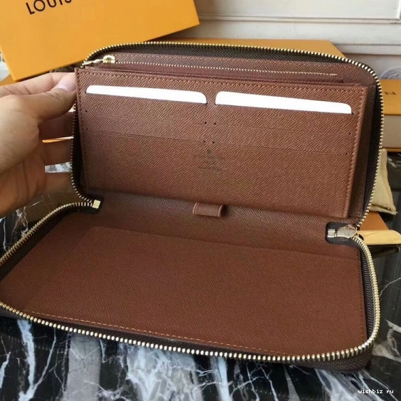 WIS ORGANIZER VUITTON LOUIS ZIPPY 0928